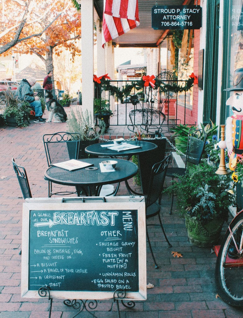 picnic cafe and dessertery a dahlonega square staple dahlonega christmas parade